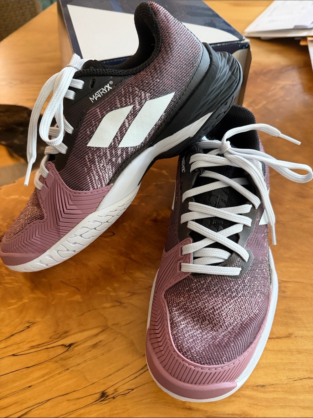 Babolat Jet Mach 3 All Court women sz 5.5